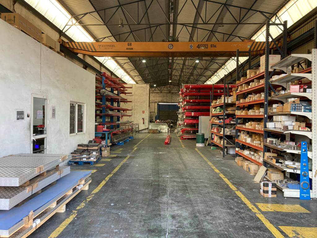 Nave avenida principal 21 7 30169 murcia interior